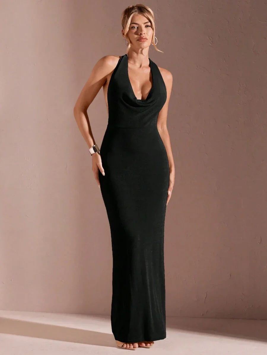 CÉRULEA– Halter Neck Bodycon Maxi Dress