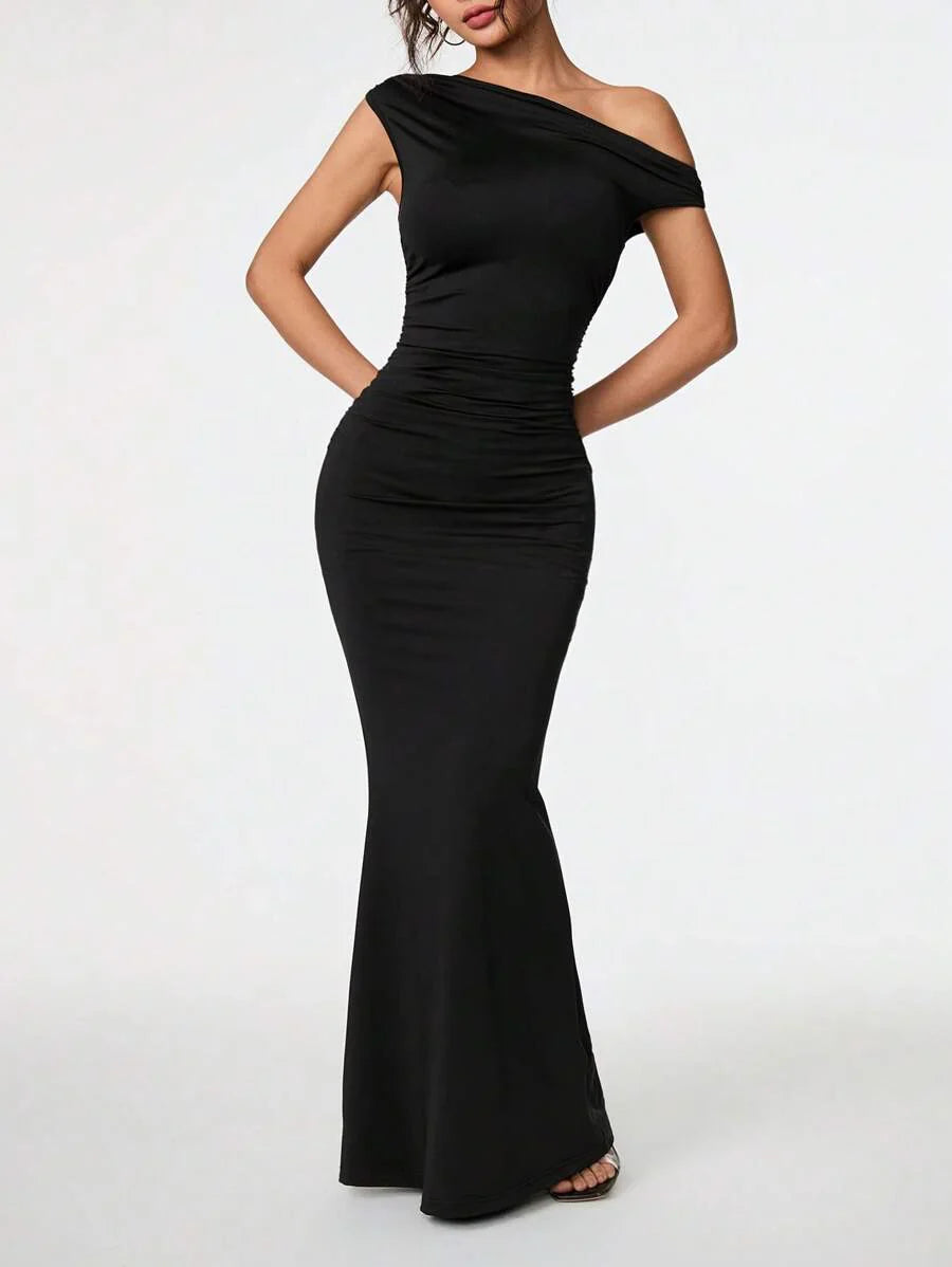 SVELTA - Petite One Shoulder Mermaid Maxi Dress