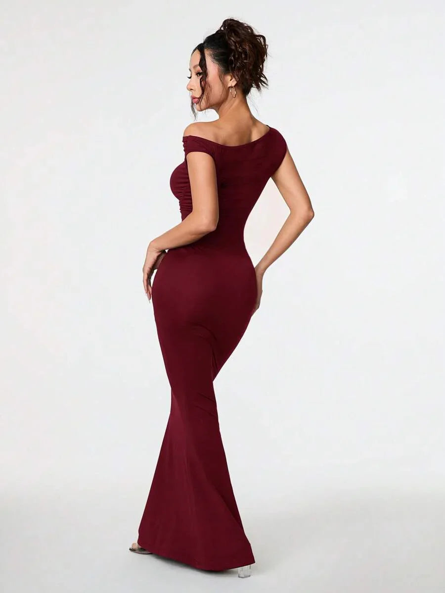 SVELTA - Petite One Shoulder Mermaid Maxi Dress