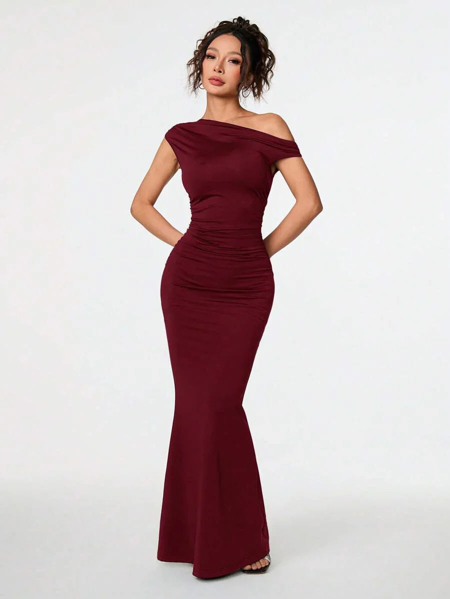 SVELTA - Petite One Shoulder Mermaid Maxi Dress