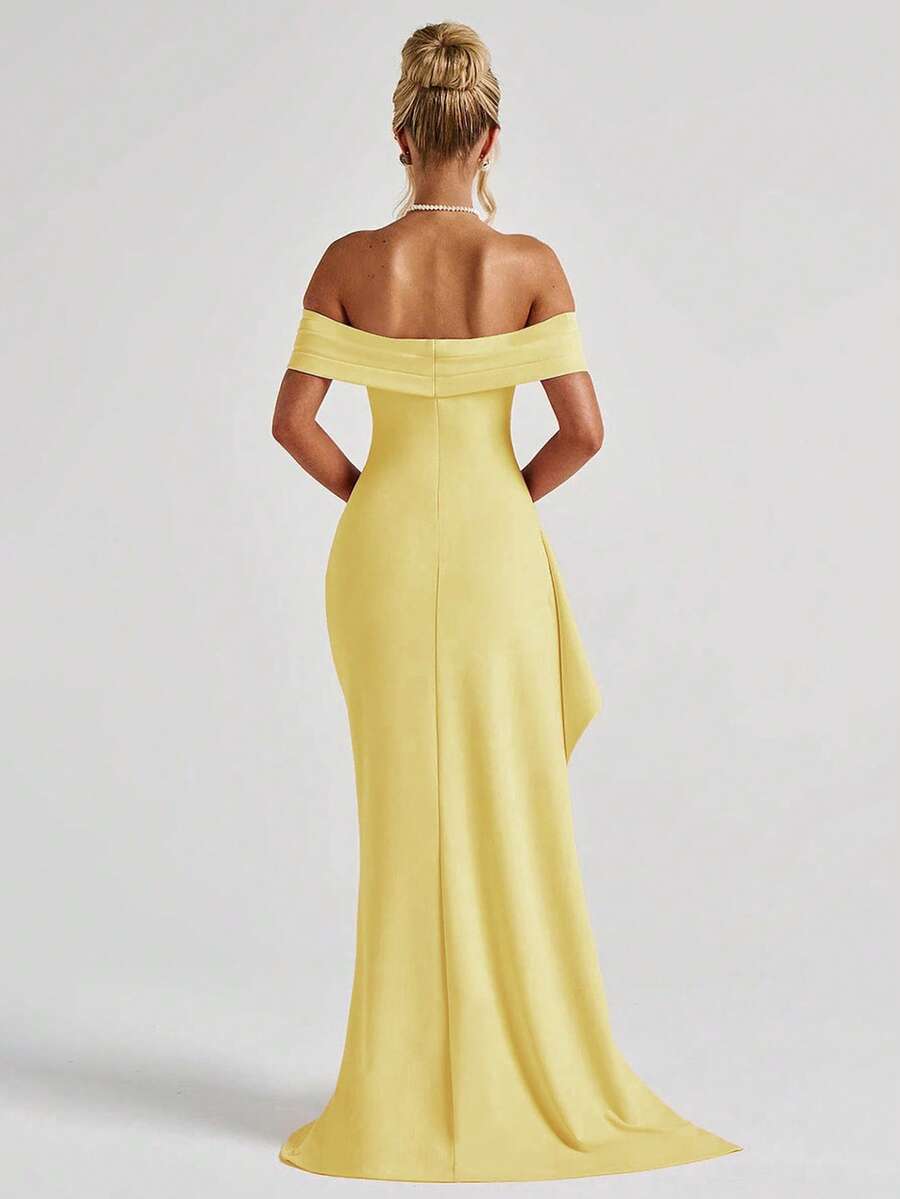 ROSALÉA – Off-Shoulder Bodycon A-Line Maxi Dress with Slit