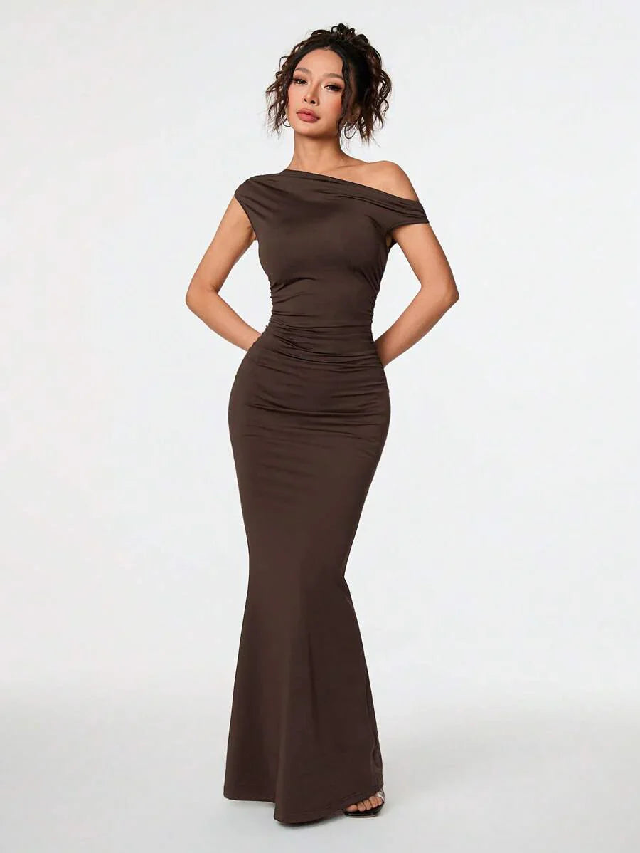 SVELTA - Petite One Shoulder Mermaid Maxi Dress
