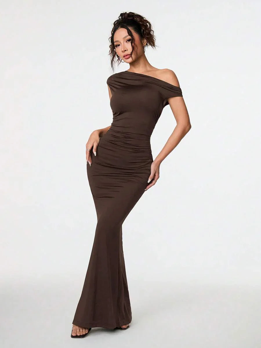 SVELTA - Petite One Shoulder Mermaid Maxi Dress