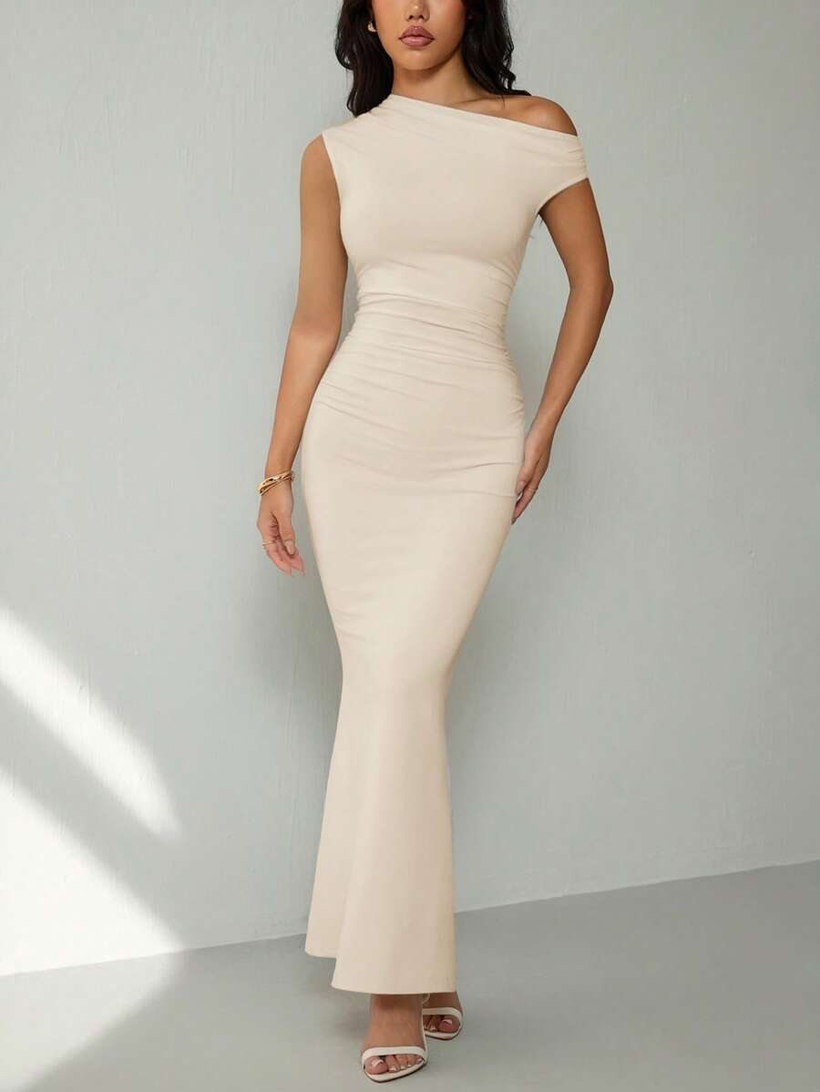 SVELTA - Petite One Shoulder Mermaid Maxi Dress