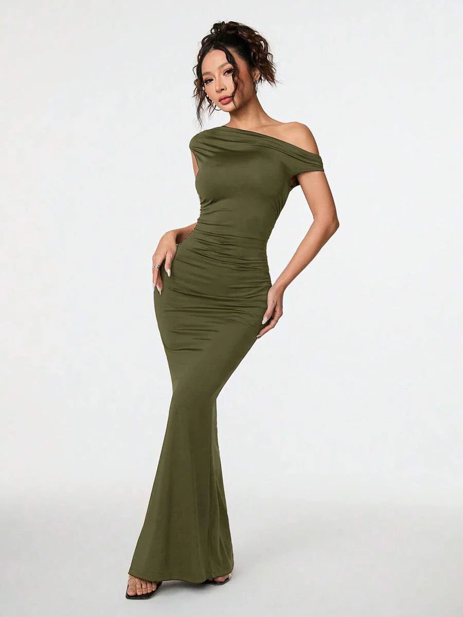SVELTA - Petite One Shoulder Mermaid Maxi Dress