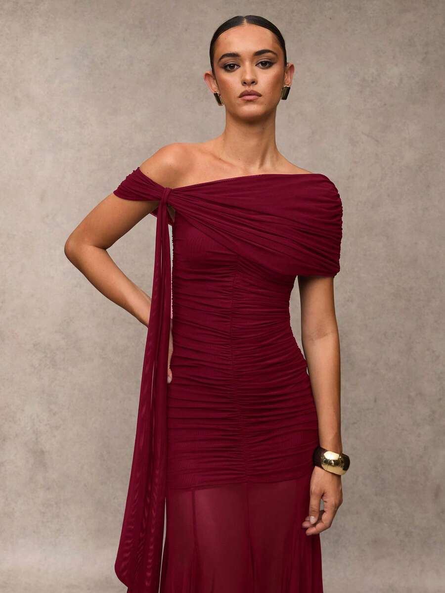 ÉLIRA - Asymmetric Bodycon Maxi Dress