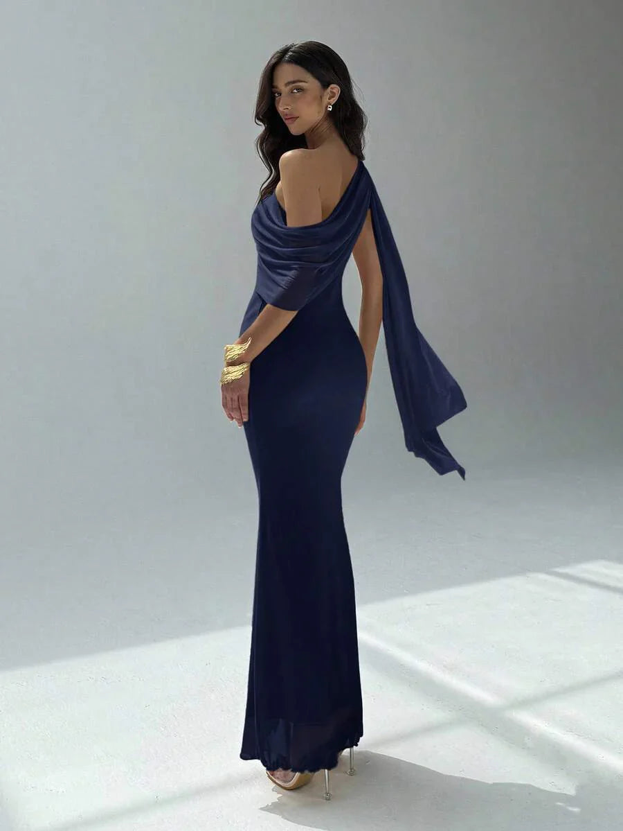 NOIREL - Asymmetric One Shoulder Bodycon Maxi Dress