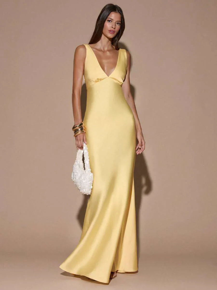 SOLÉA - Backless Maxi Dress