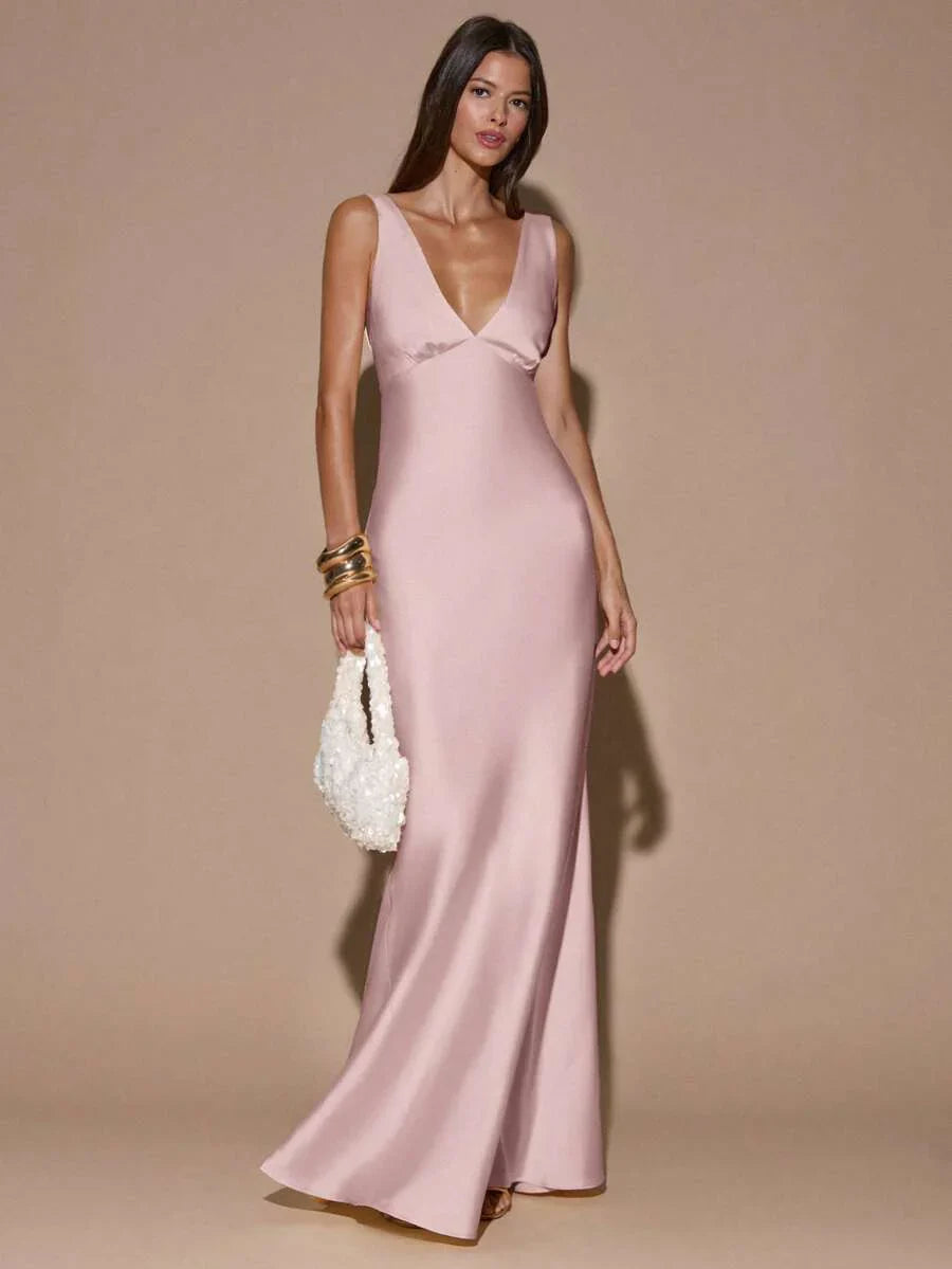 VELOURA - Backless Deep V-Neck Mermaid Maxi Dress