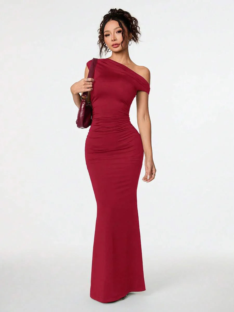 SVELTA - Petite One Shoulder Mermaid Maxi Dress Rose Red