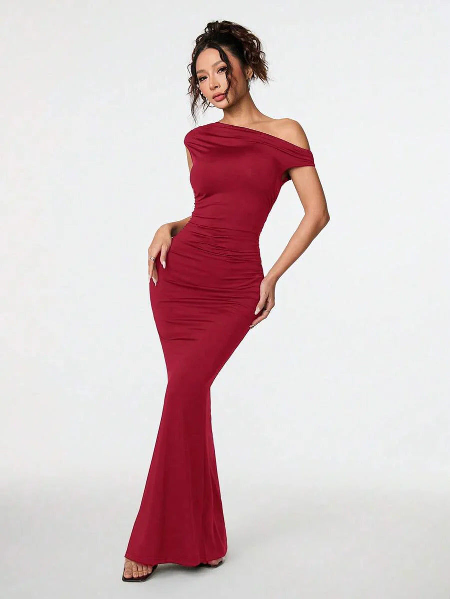 SVELTA - Petite One Shoulder Mermaid Maxi Dress