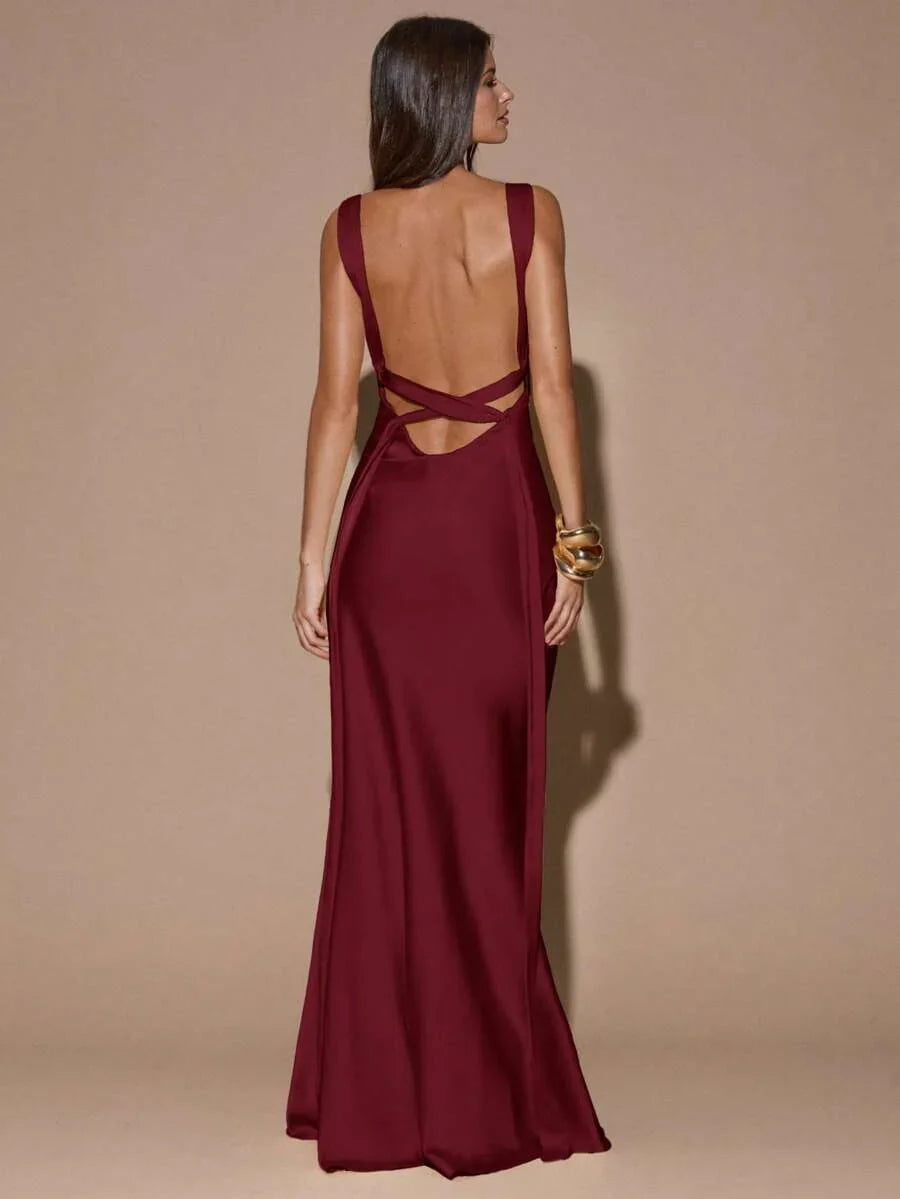 SOLÉA - Backless Maxi Dress Burgundy