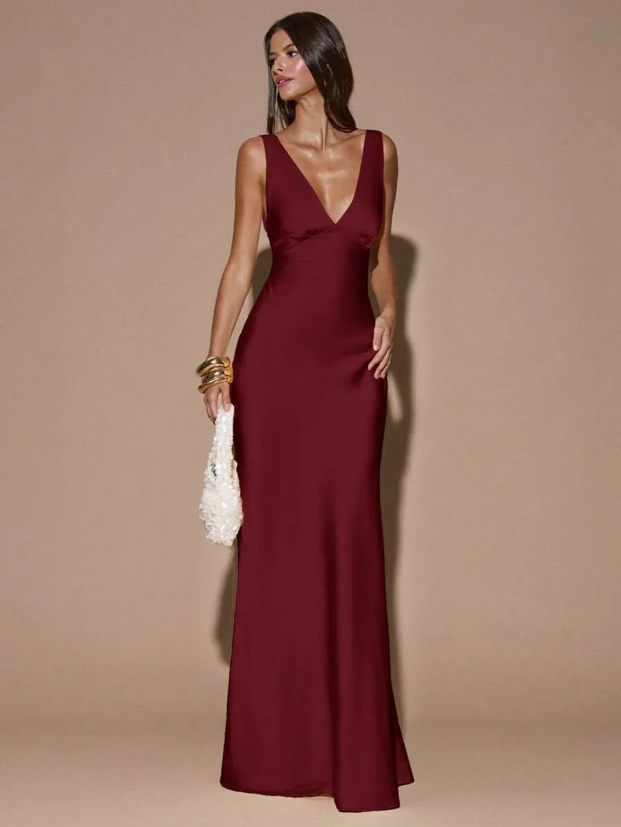 VELOURA - Backless Deep V-Neck Mermaid Maxi Dress
