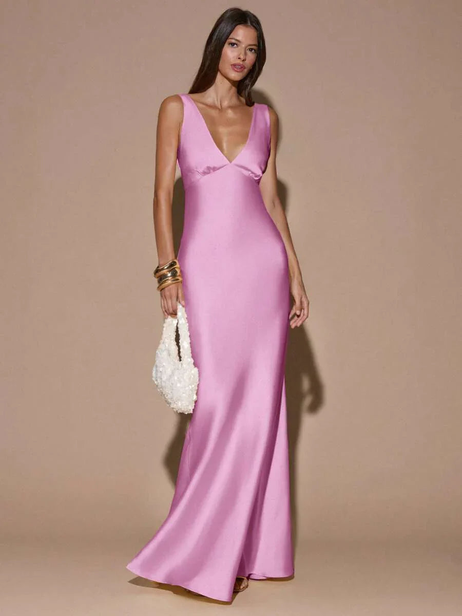 VELOURA - Backless Deep V-Neck Mermaid Maxi Dress