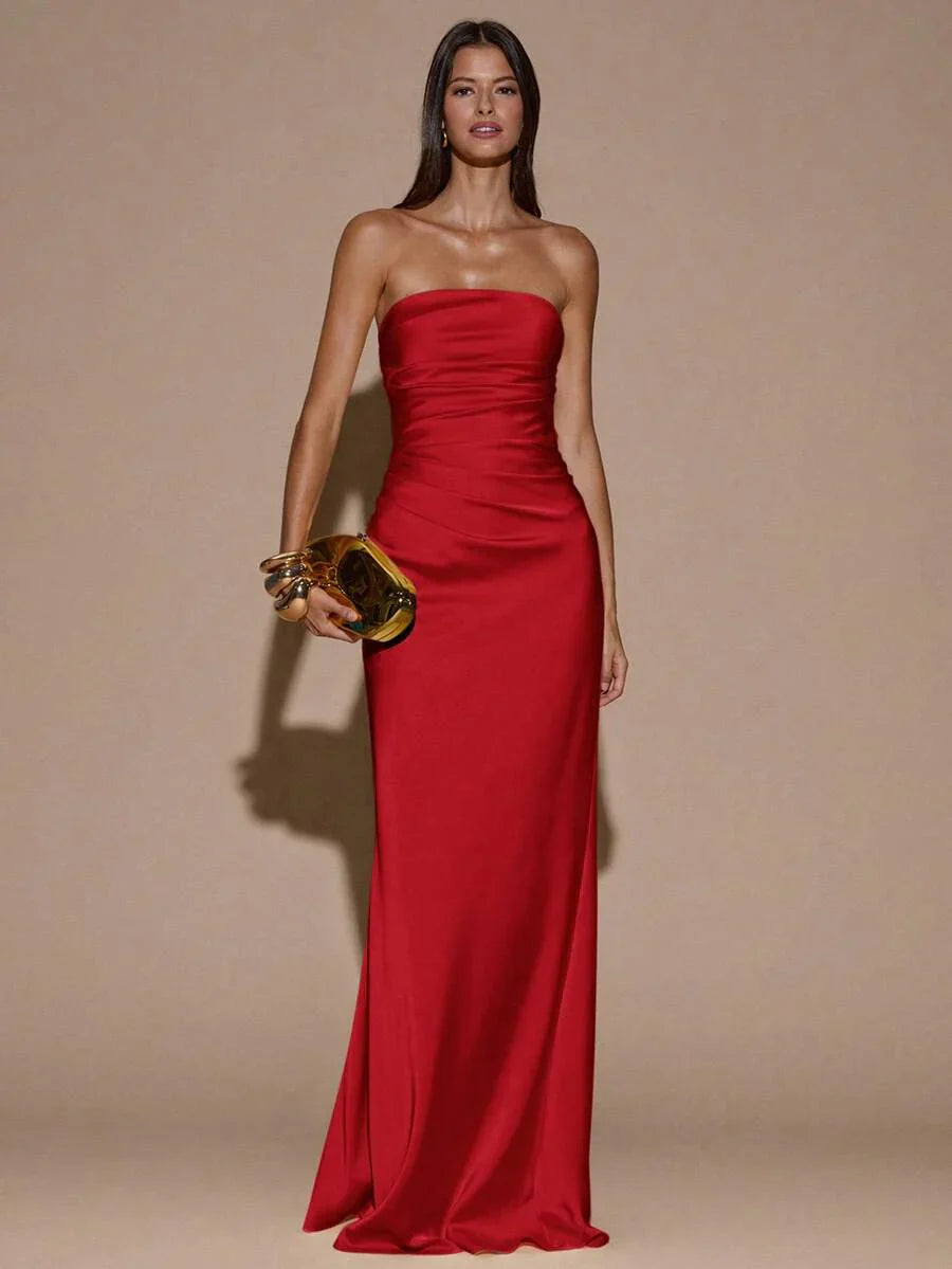RAVELLE - Backless Mermaid Maxi Dress Red