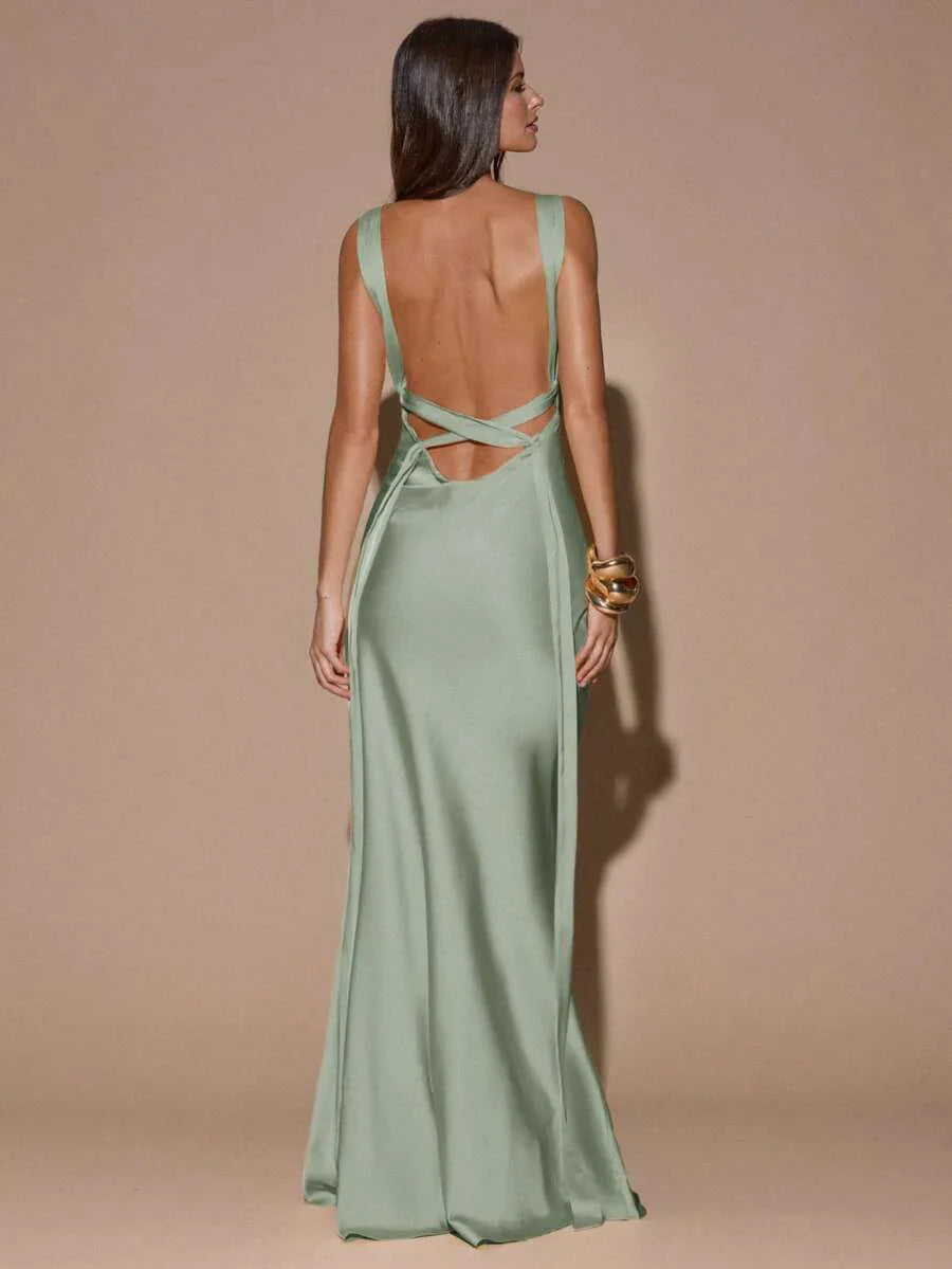 VELOURA - Backless Deep V-Neck Mermaid Maxi Dress