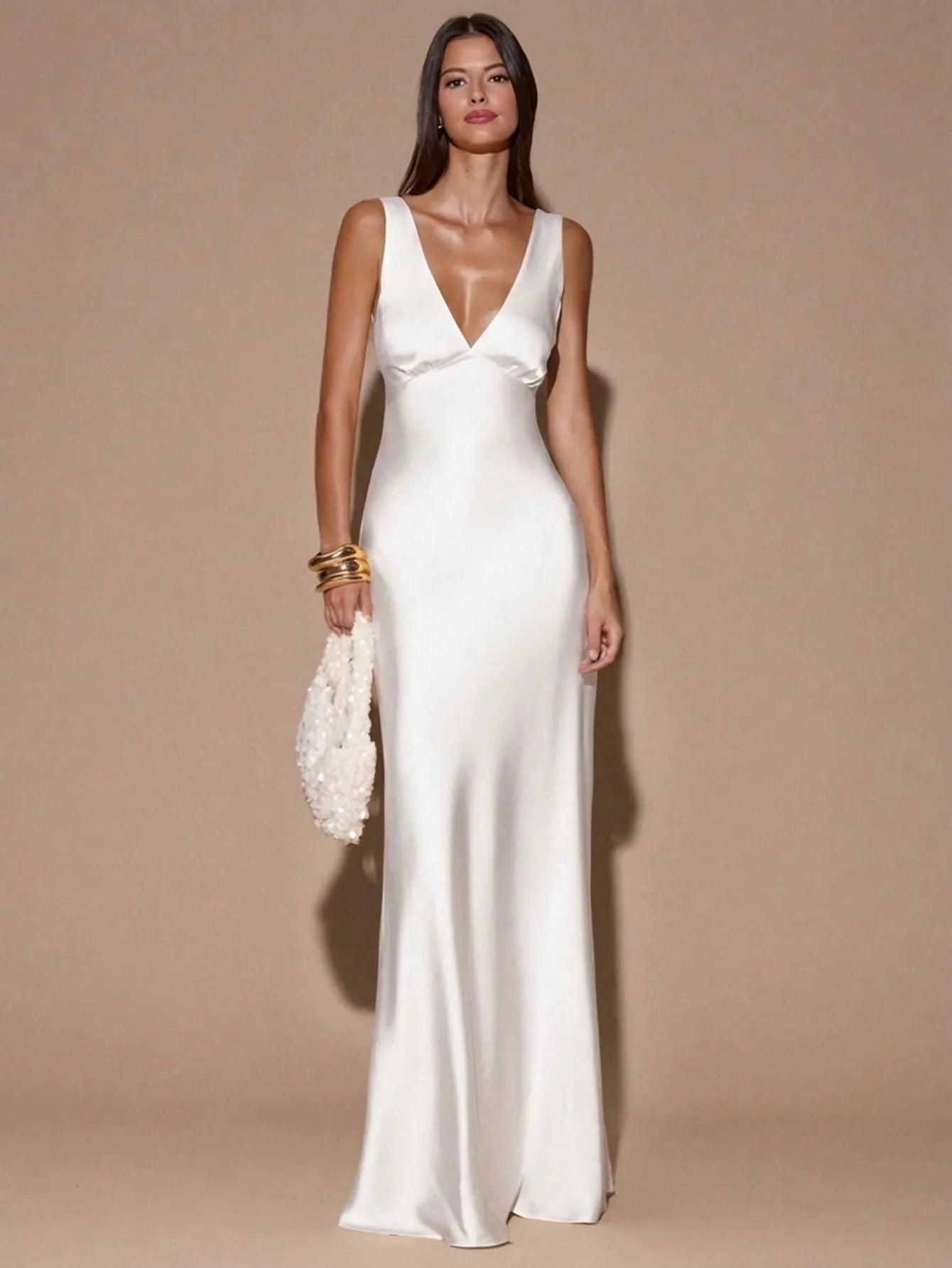 VELOURA - Backless Deep V-Neck Mermaid Maxi Dress