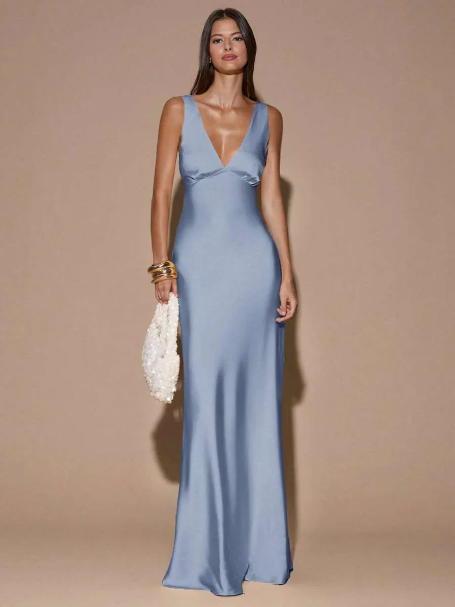 VELOURA - Backless Deep V-Neck Mermaid Maxi Dress