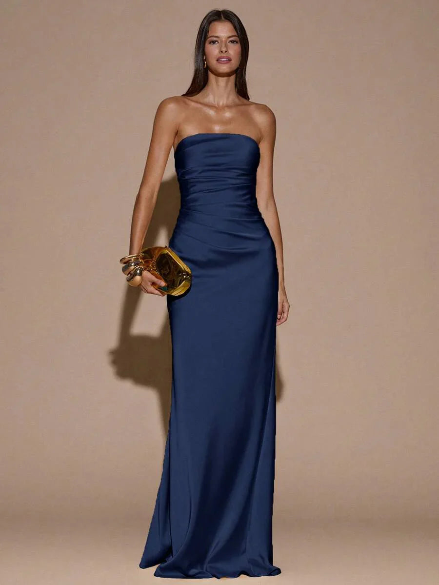 RAVELLE - Backless Mermaid Maxi Dress Navy Blue