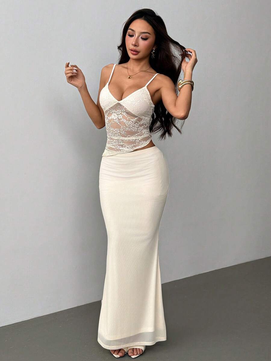 VELISSE - Lace Bodycon Maxi Dress