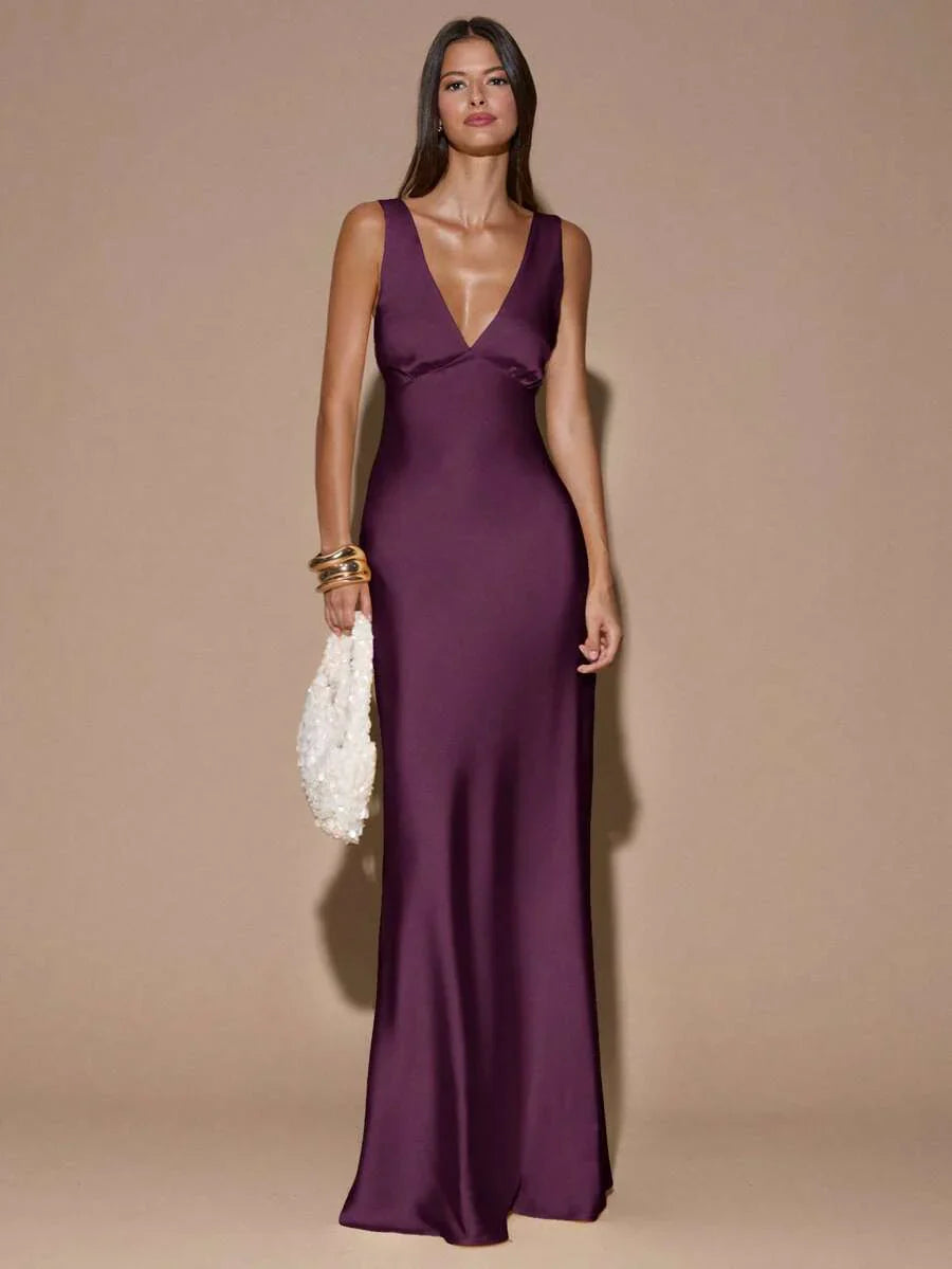VELOURA - Backless Deep V-Neck Mermaid Maxi Dress